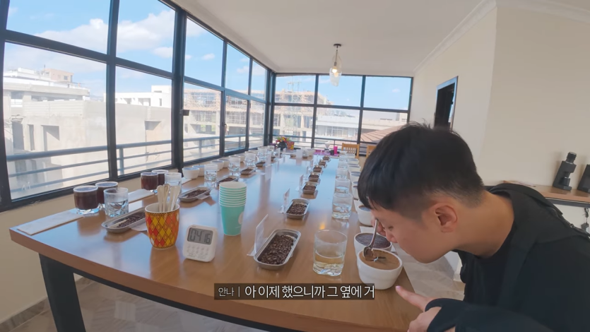 절벽 끝에 만든 세계에서 가장 위험한 교회 가보기【아프리카7】 37-51 screenshot.png